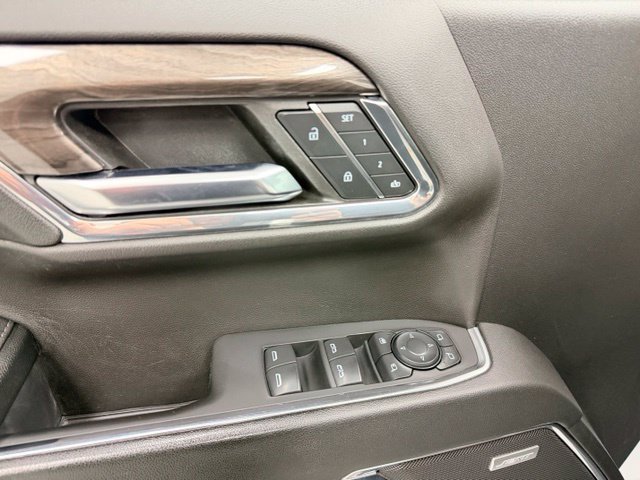 Certified 2024 Chevrolet Silverado 1500 LTZ AWD/4WD image 20
