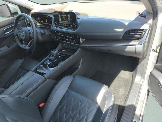 Certified 2021 Nissan Rogue Platinum FWD image 19