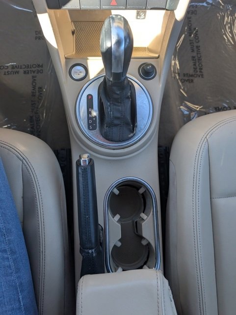 Used 2013 Volkswagen Beetle 2.5 image 11