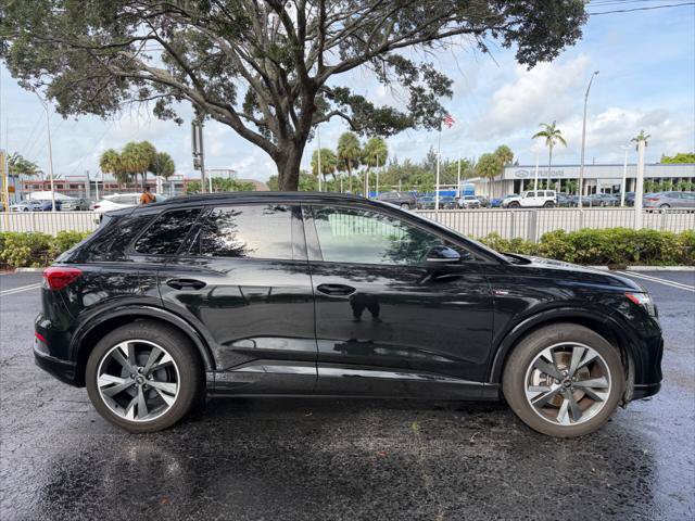 Used 2024 Audi Q4 e-tron Premium w/ Convenience Package AWD/4WD image 6