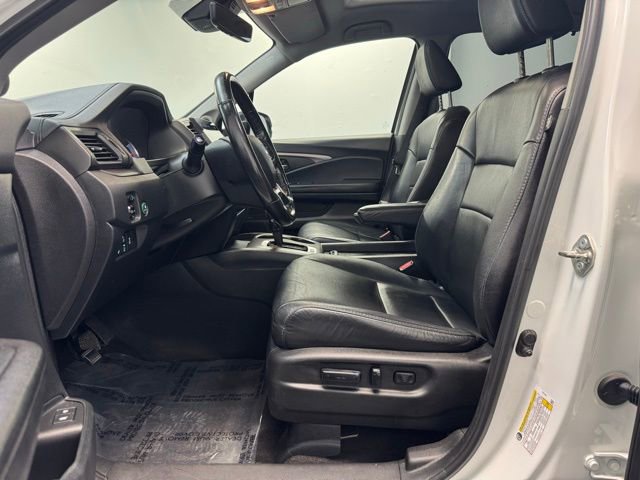 Used 2020 Honda Pilot Black Edition image 13