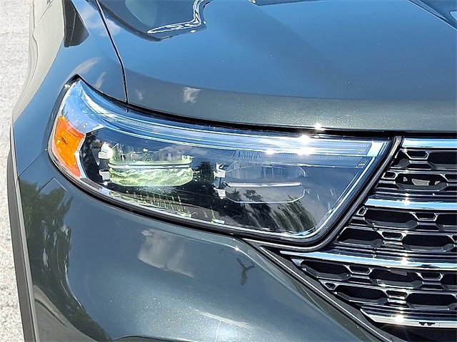 Used 2022 Ford Explorer XLT image 13