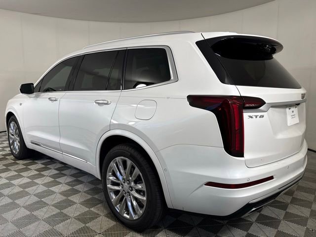 Certified 2024 Cadillac XT6 Premium Luxury w/ Technology Package FWD image 4
