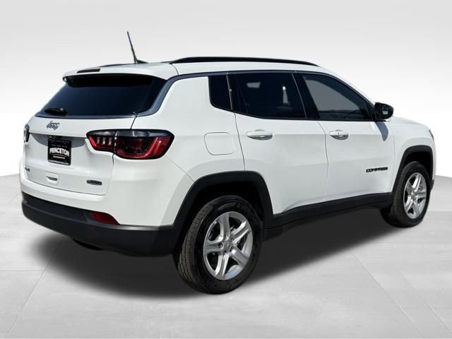 Used 2023 Jeep Compass Latitude w/ Sun and Sound Group image 7