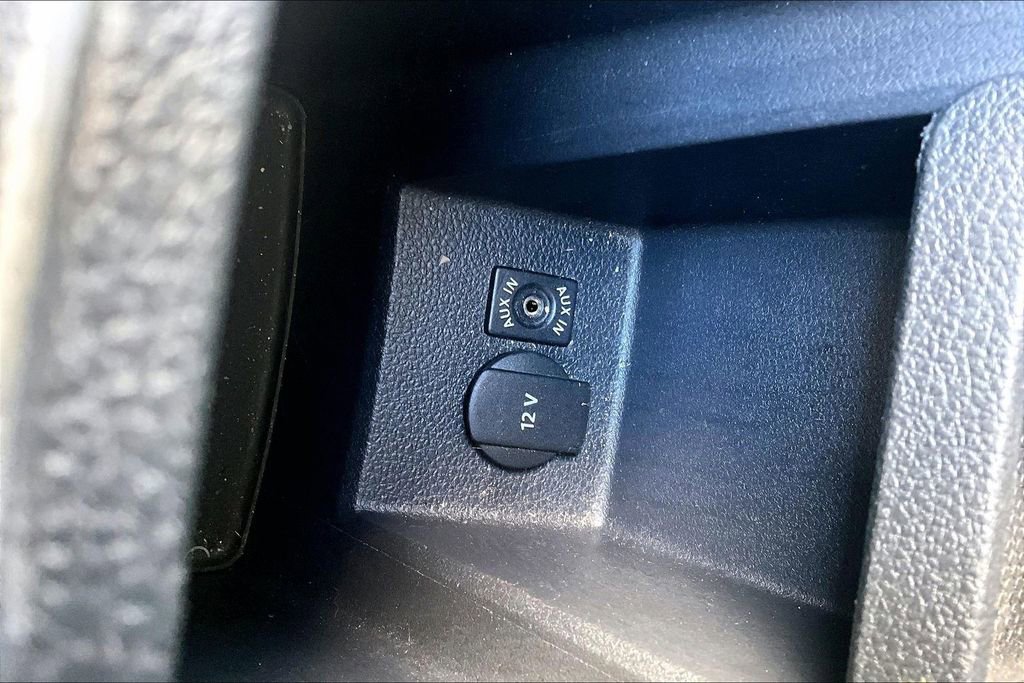 Used 2013 Volkswagen Passat 2.5 S FWD image 16