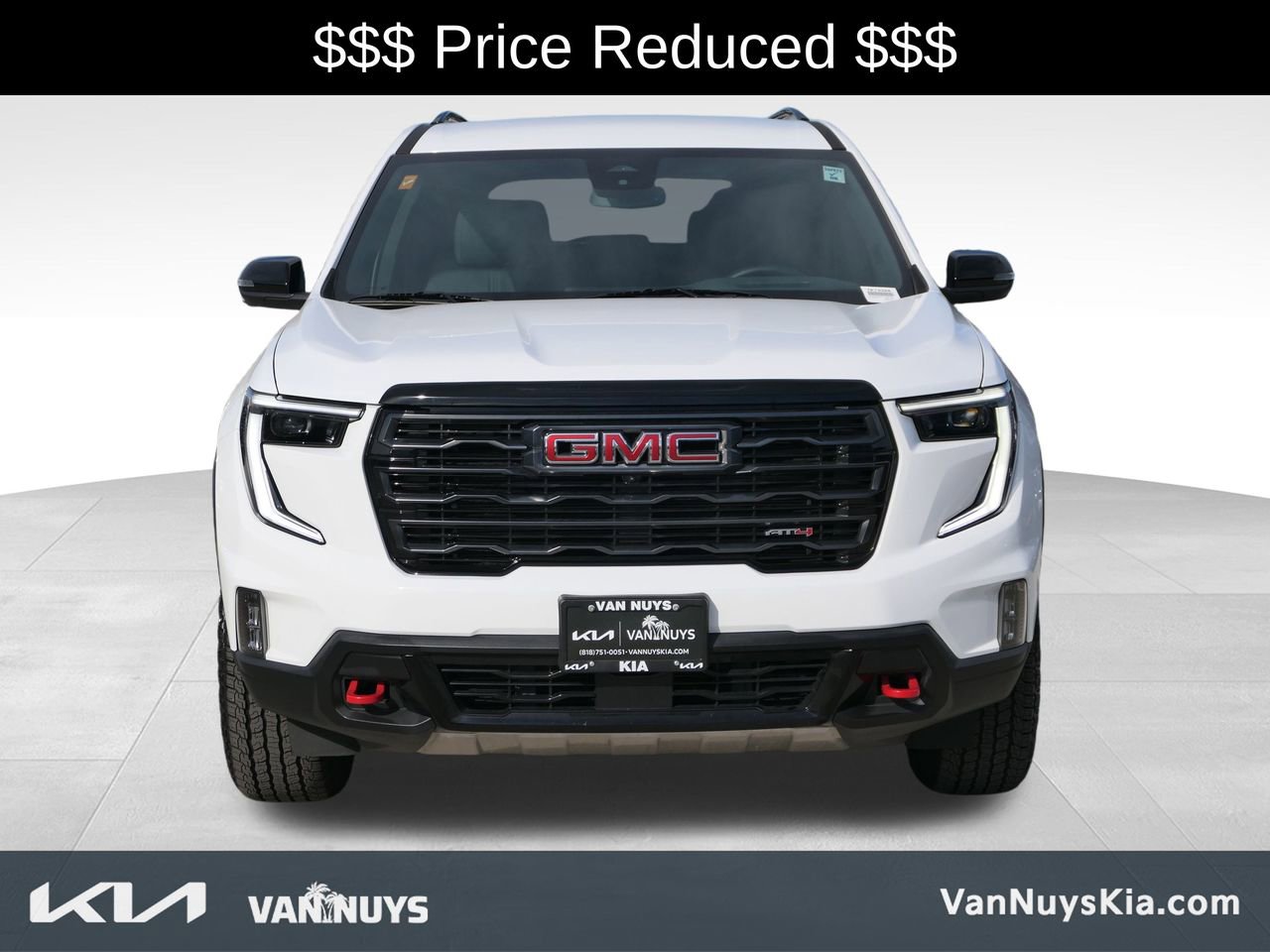 Used 2024 GMC Acadia AT4 w/ LPO, Floor Liner Package image 7