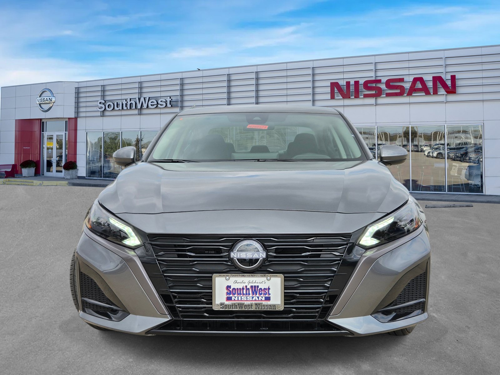 New 2026 Nissan Altima 2.5 SV FWD image 2