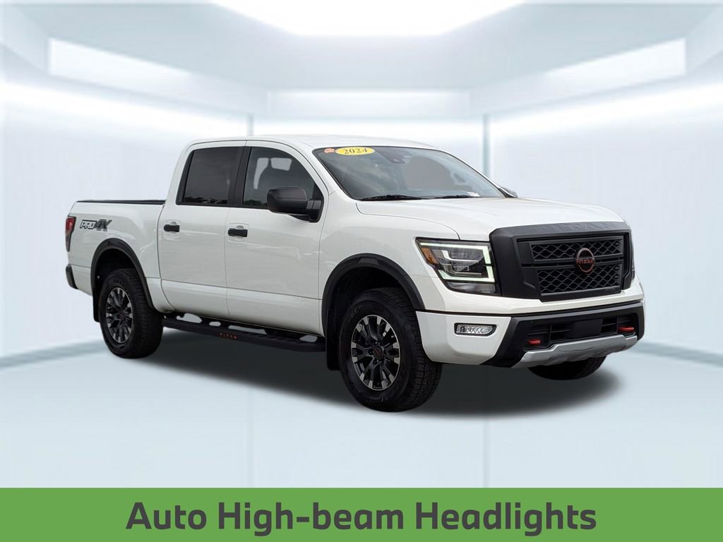 Used 2024 Nissan Titan PRO-4X w/ Off Road Protection Package image 10