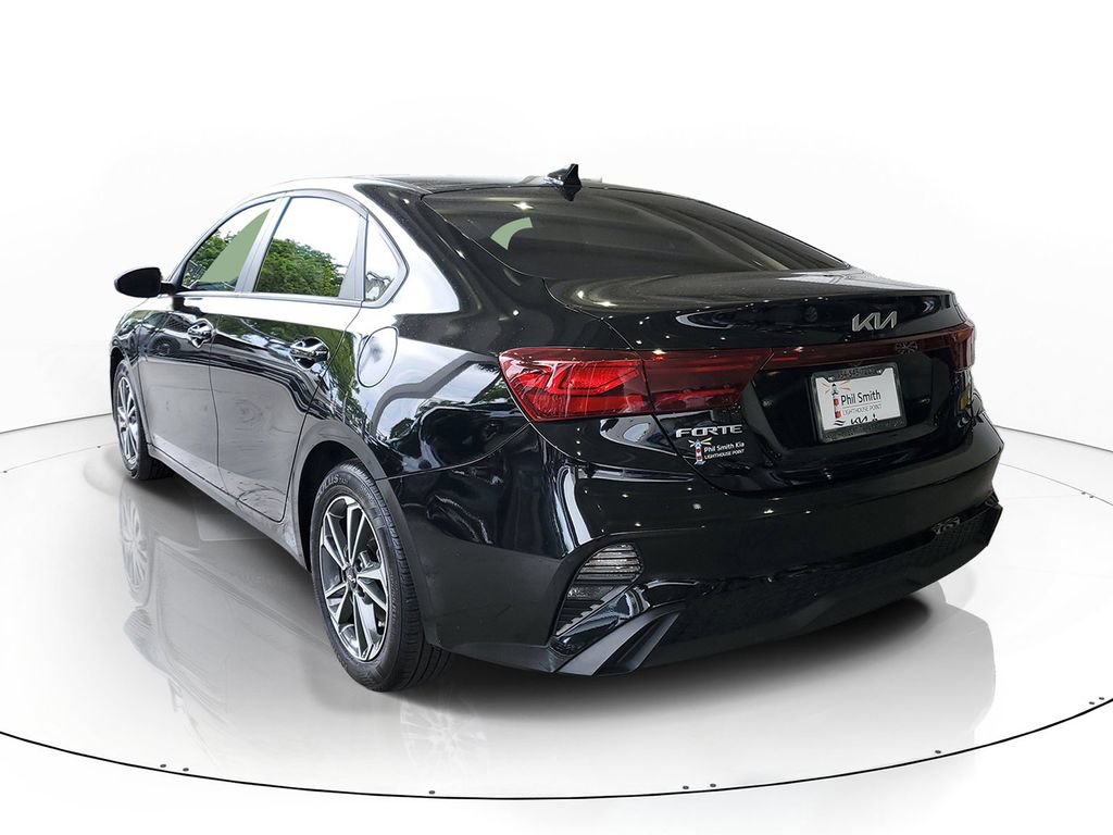 Certified 2024 Kia Forte LXS FWD image 4