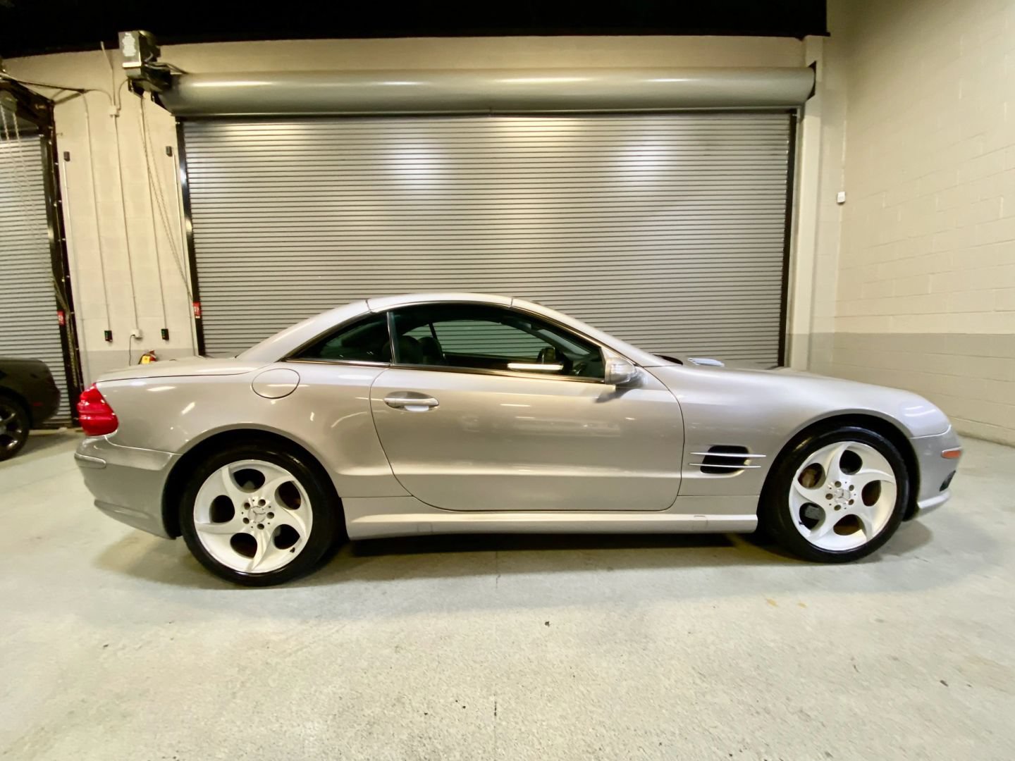 Used 2005 Mercedes-Benz SL 500 image 6