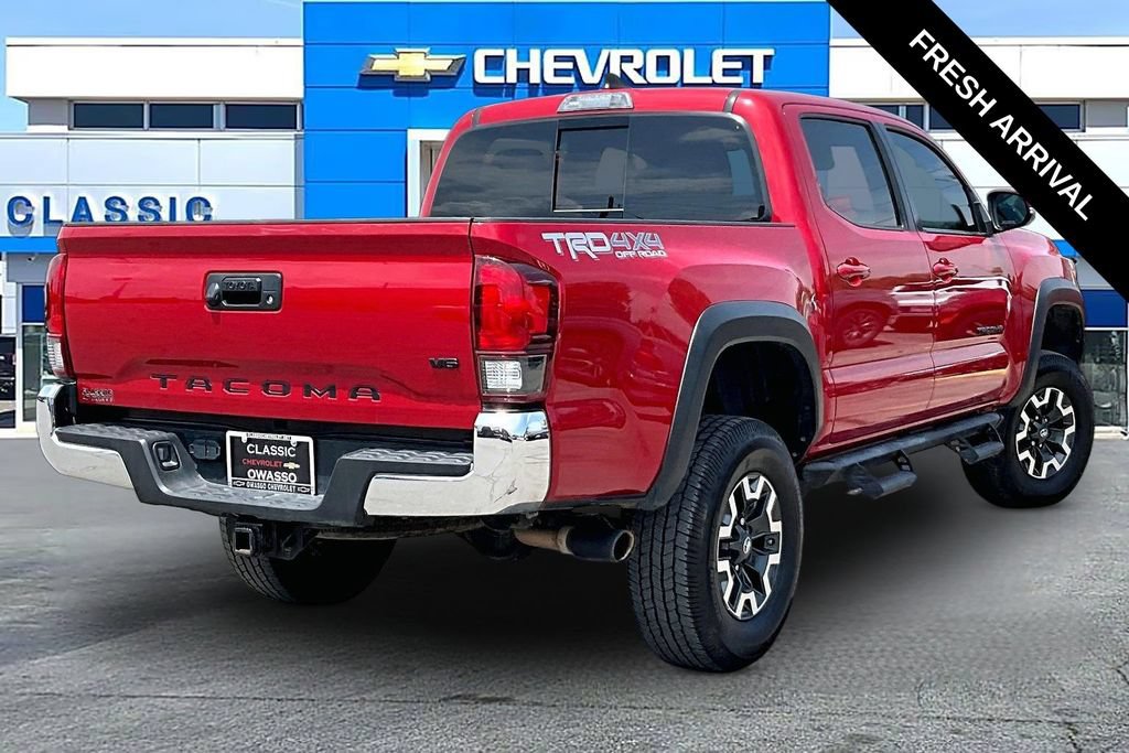 Used 2019 Toyota Tacoma TRD Off-Road AWD/4WD image 19