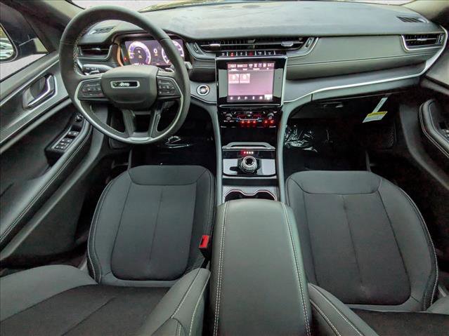 New 2025 Jeep Grand Cherokee L Laredo w/ Luxury Tech Group I image 3