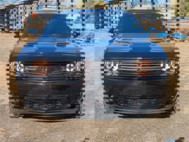 Used 2023 Dodge Challenger SXT image 9