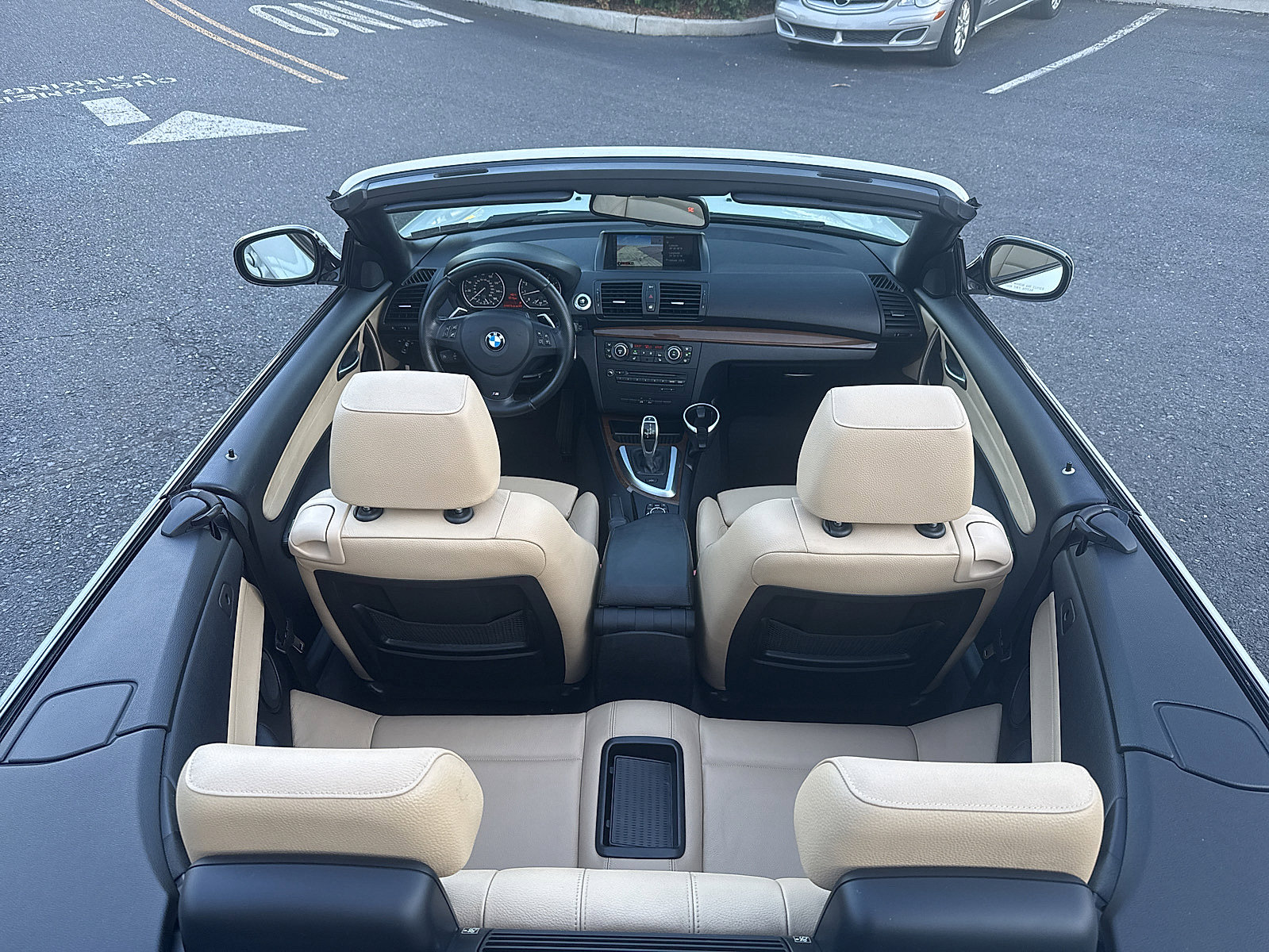 Used 2012 BMW 135i Convertible RWD image 22