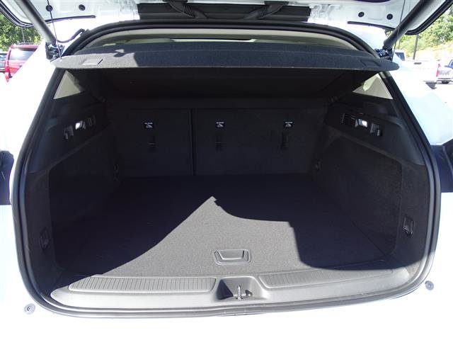 Used 2022 Buick Envision Essence w/ Sport Touring Package image 5