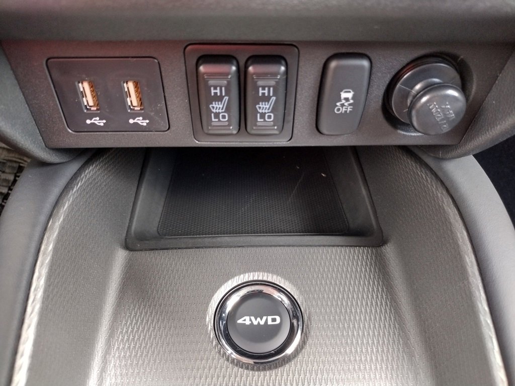 New 2025 Mitsubishi Outlander Sport SE image 20