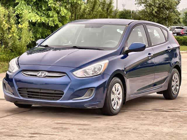 Used 2015 Hyundai Accent GS FWD image 2