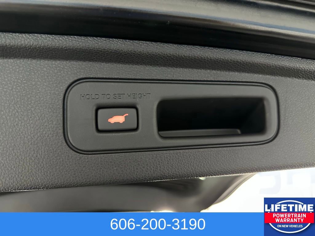 New 2026 Honda Odyssey Touring image 21