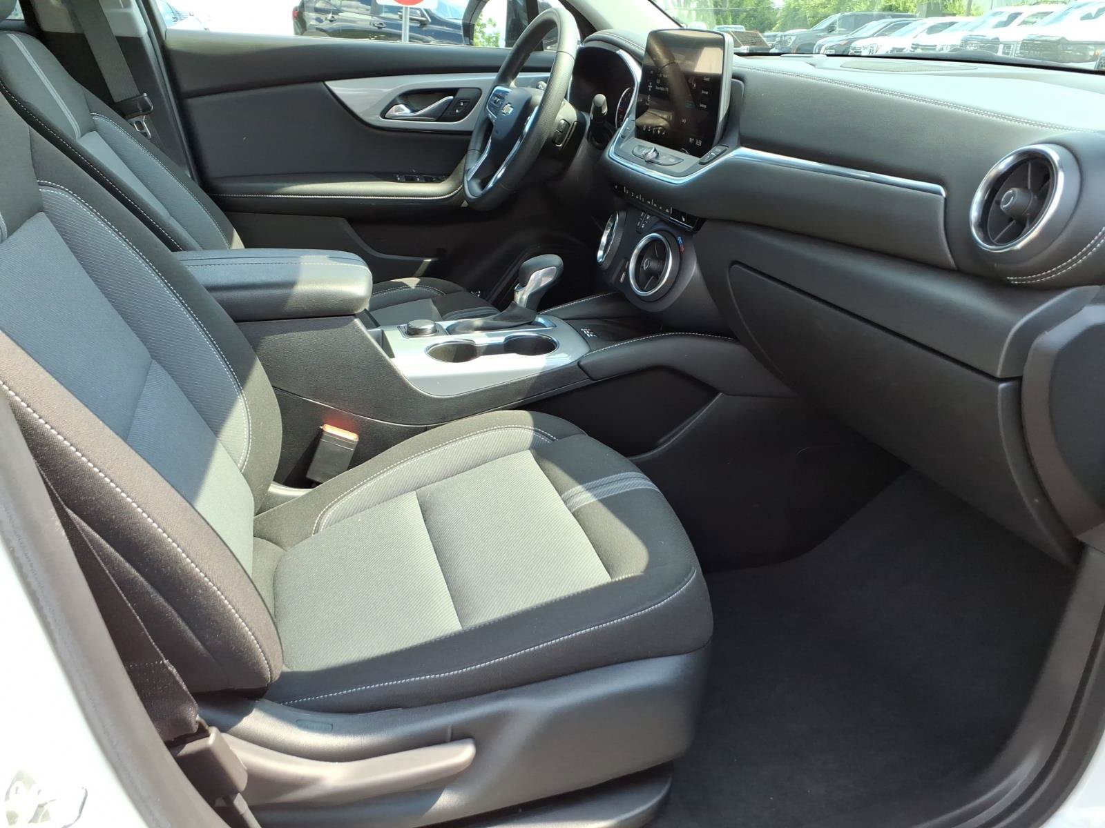 Certified 2023 Chevrolet Blazer LT w/ Convenience Package FWD image 28