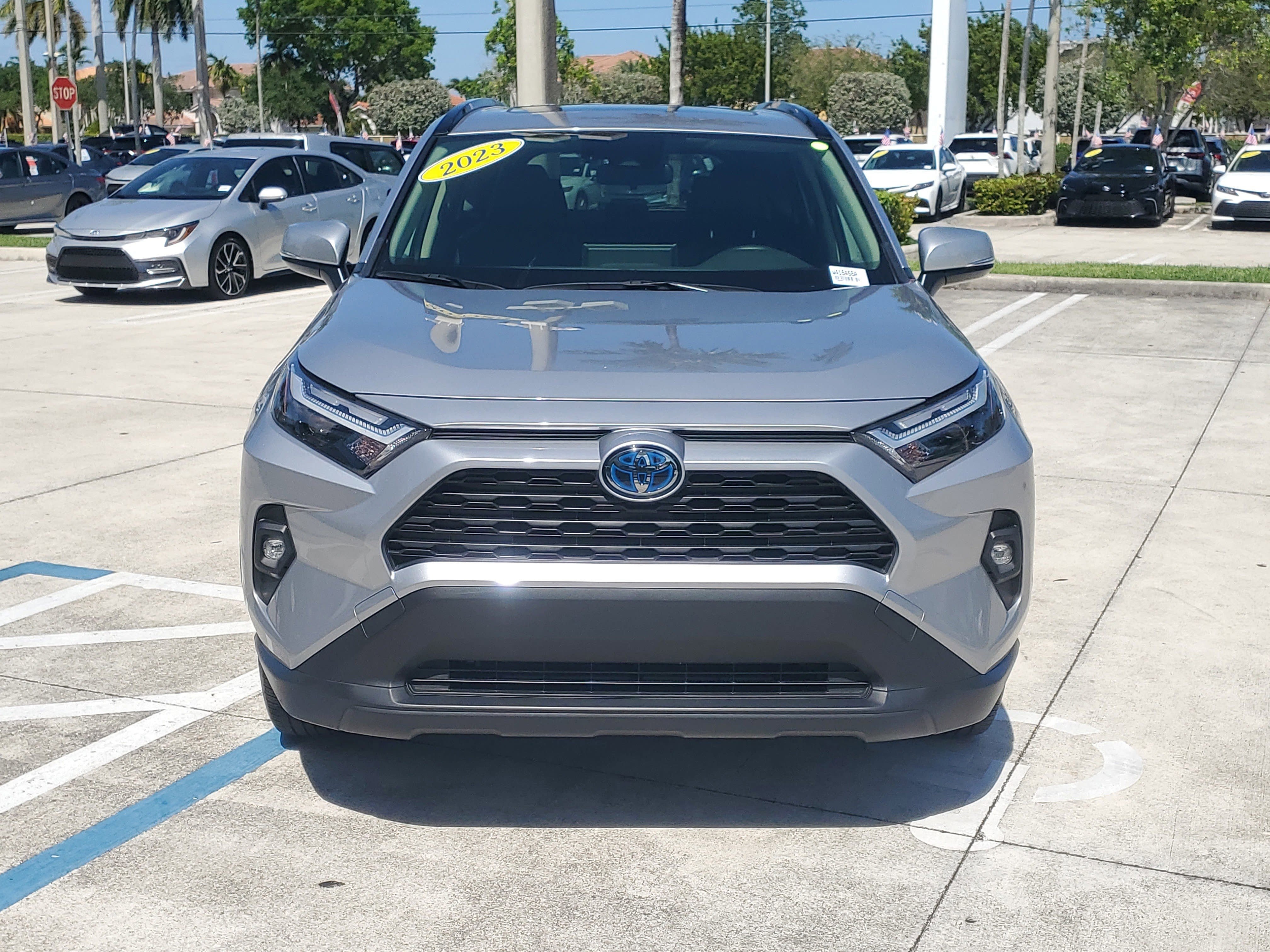 Certified 2023 Toyota RAV4 XLE Premium AWD/4WD image 8