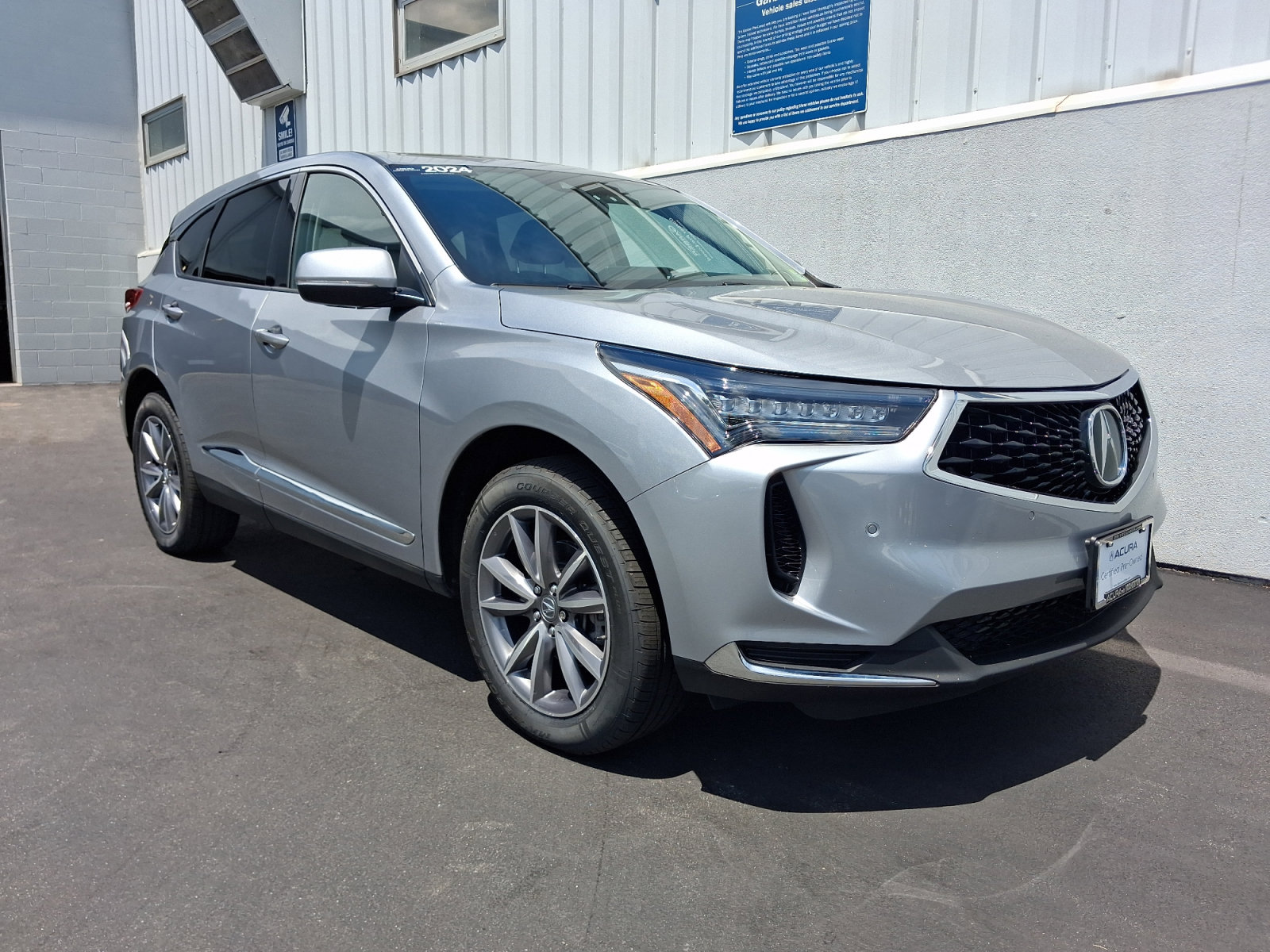 Used 2024 Acura RDX w/ Technology Package AWD/4WD image 7