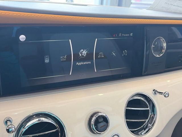 Used 2024 Rolls-Royce Ghost AWD/4WD image 21
