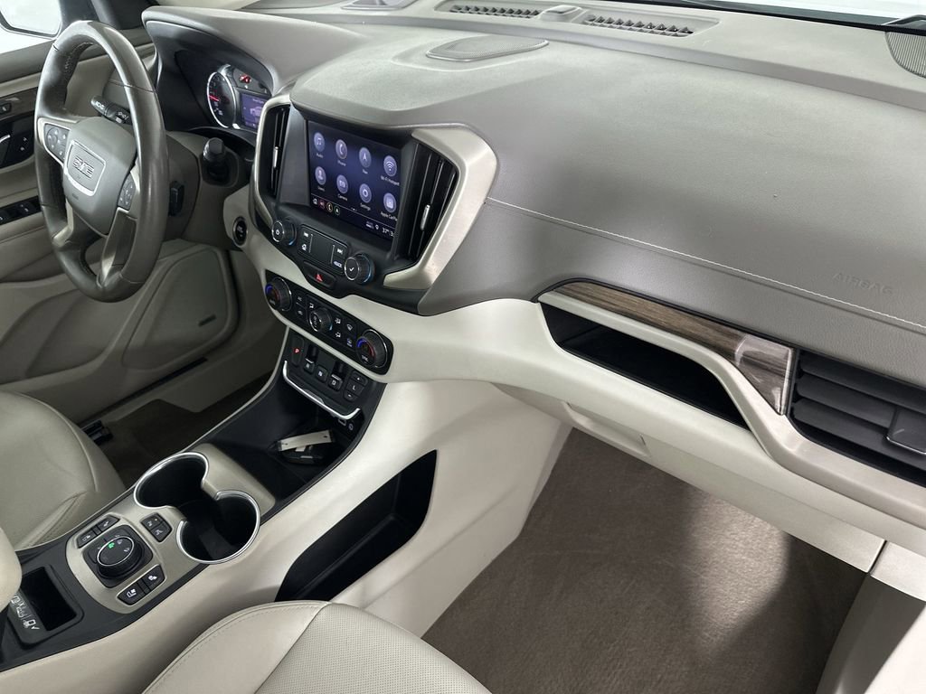 Certified 2020 GMC Terrain Denali w/ Denali Premium Package image 32