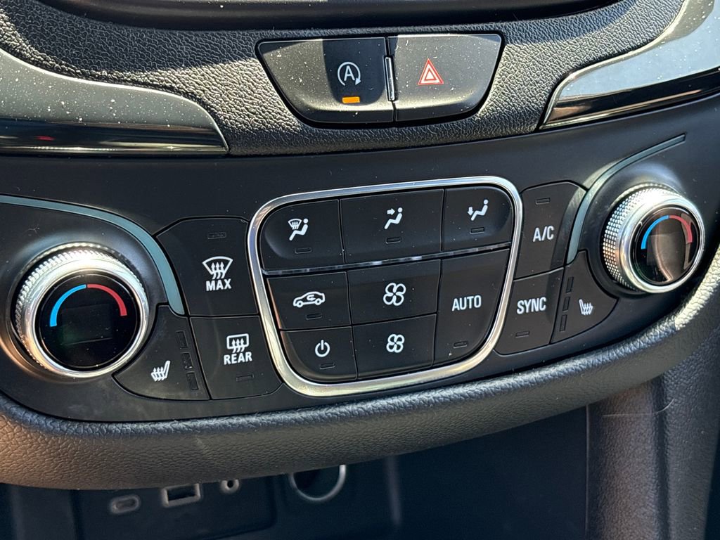 Certified 2023 Chevrolet Equinox RS AWD/4WD image 16