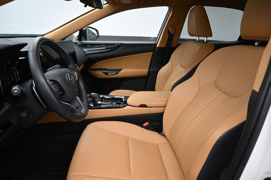 Used 2025 Lexus NX 350 AWD w/ Accessory Package (2T) image 11