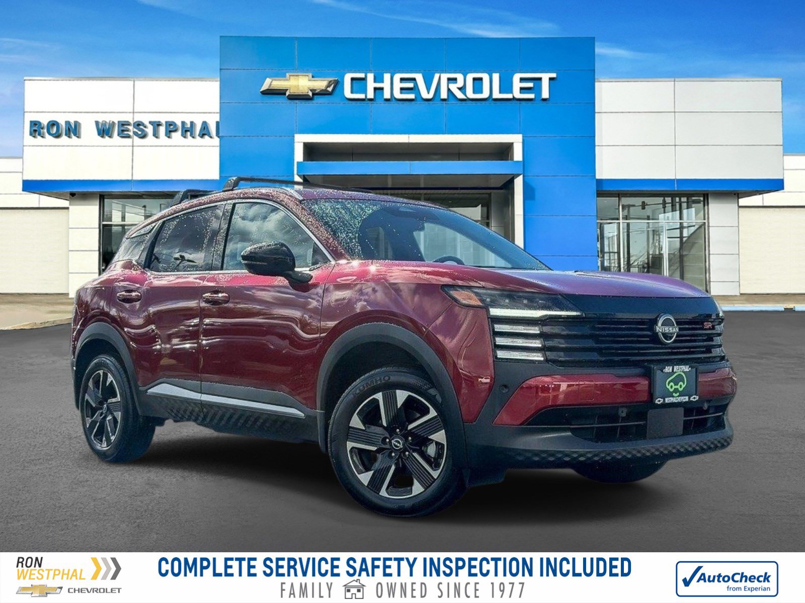 Used 2026 Nissan Kicks SR w/ Cold Weather Package