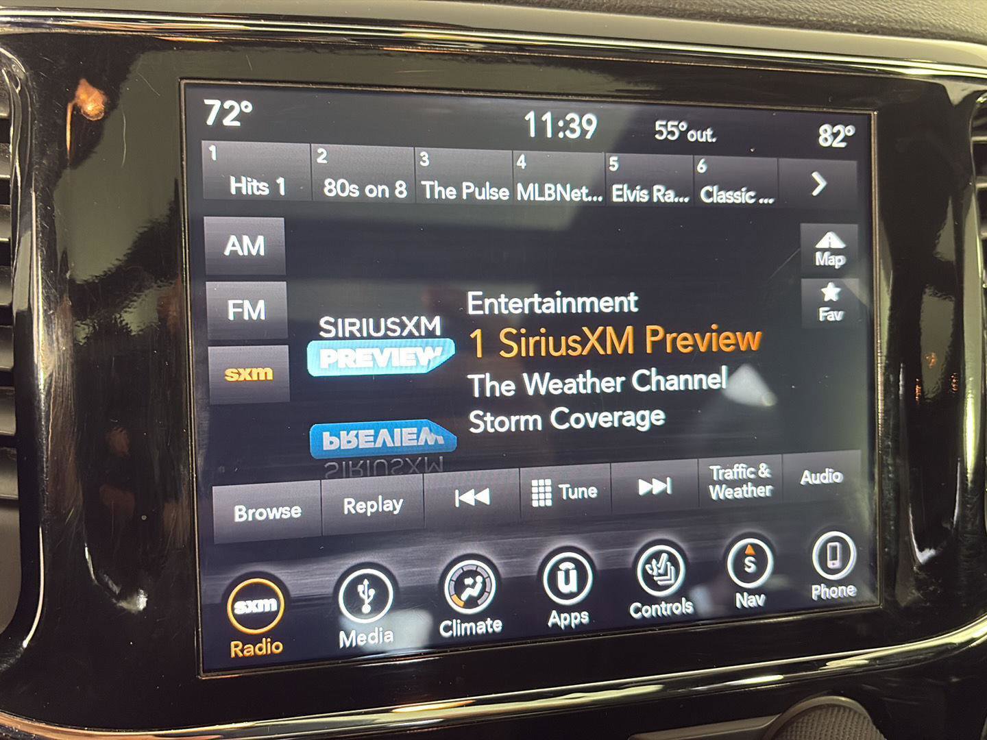 Used 2019 Jeep Grand Cherokee Limited w/ Luxury Group II image 30