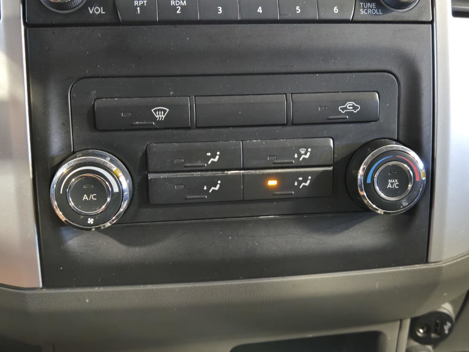 Used 2018 Nissan Frontier SV AWD/4WD image 25