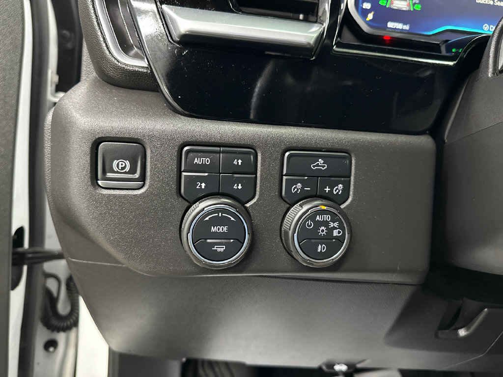 Used 2024 Chevrolet Silverado 1500 LT Trail Boss w/ Protection Package AWD/4WD image 31