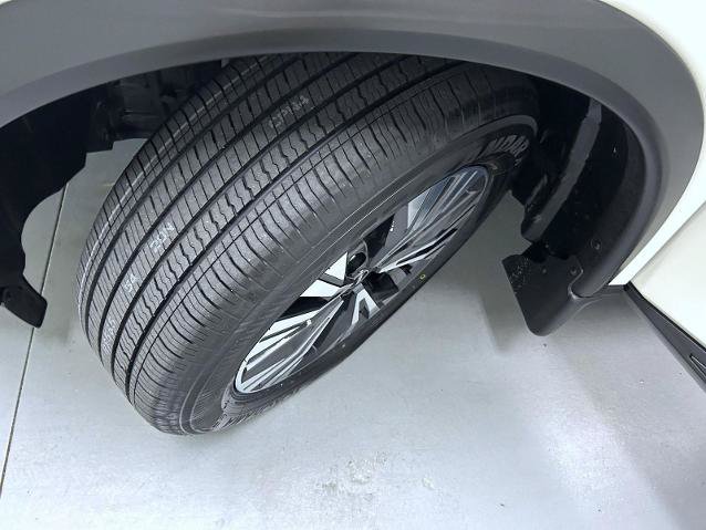 Certified 2023 Nissan Rogue SV FWD image 23