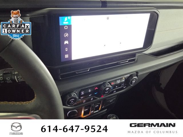Used 2024 Jeep Wrangler Unlimited Sahara AWD/4WD image 27
