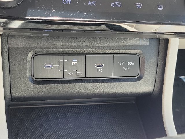 Used 2025 Hyundai Tucson SEL AWD/4WD image 14