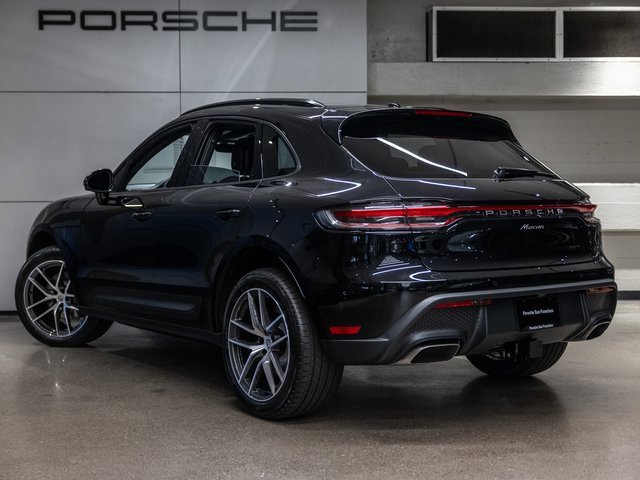 New 2026 Porsche Macan image 3
