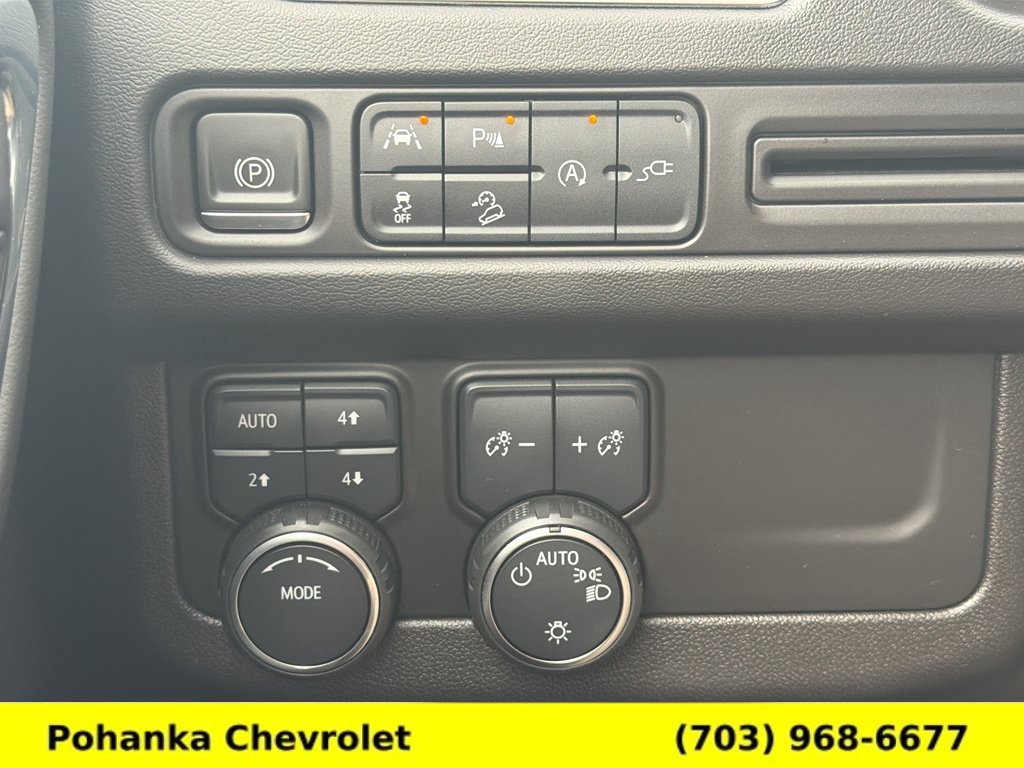 Used 2021 Chevrolet Tahoe Premier AWD/4WD image 13