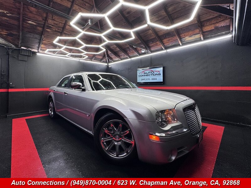 Used 2006 Chrysler 300 C w/ Protection Group II