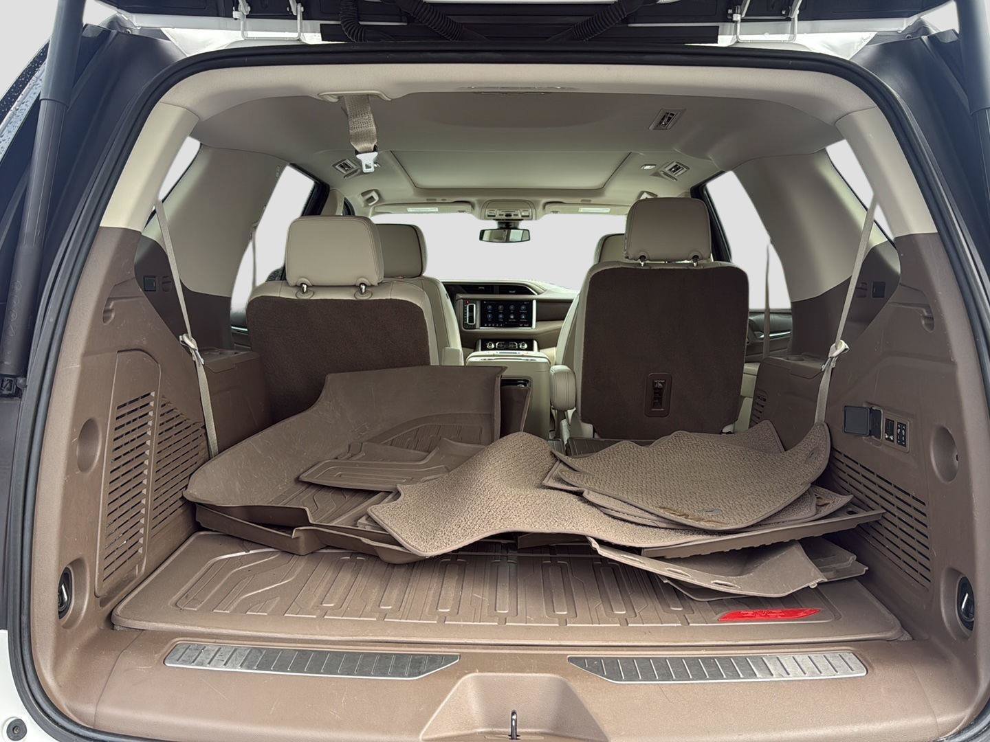 Used 2021 GMC Yukon Denali AWD/4WD image 19