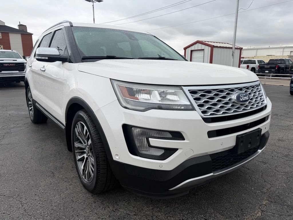 Used 2016 Ford Explorer Platinum AWD/4WD image 5