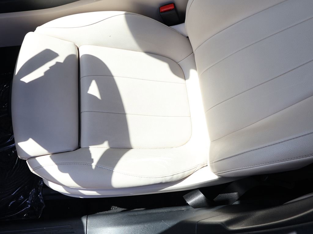 Used 2022 Mercedes-Benz A 220 4MATIC w/ Premium Package image 30