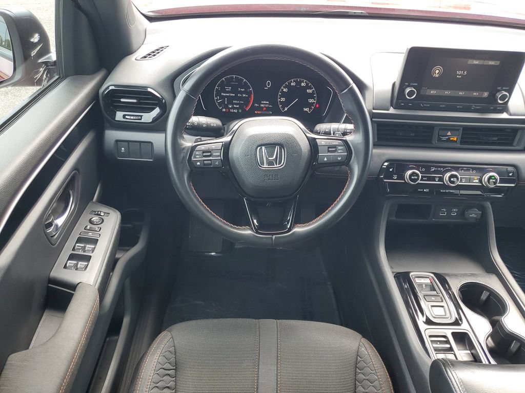Used 2023 Honda Pilot Sport image 26