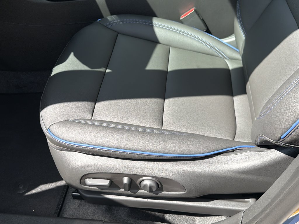 New 2026 Buick Envista Sport Touring w/ Convenience I Package FWD image 23