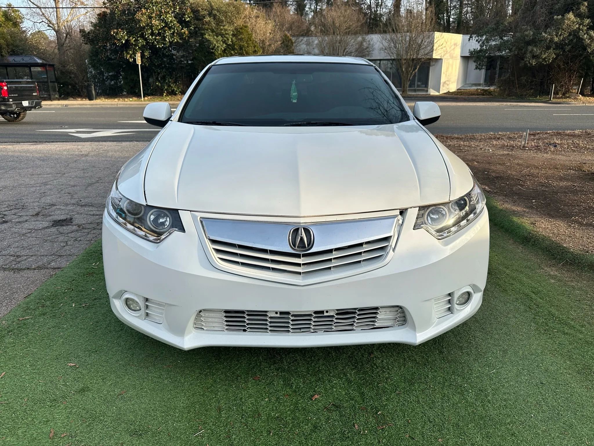 Used 2014 Acura TSX Special Edition image 2