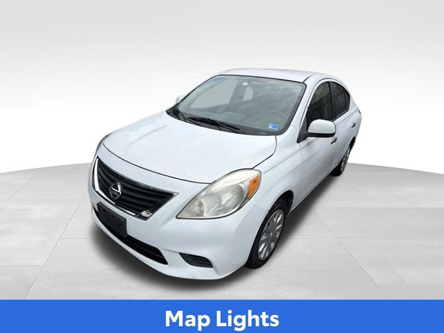 Used 2012 Nissan Versa SV w/ Convenience Pkg FWD image 16