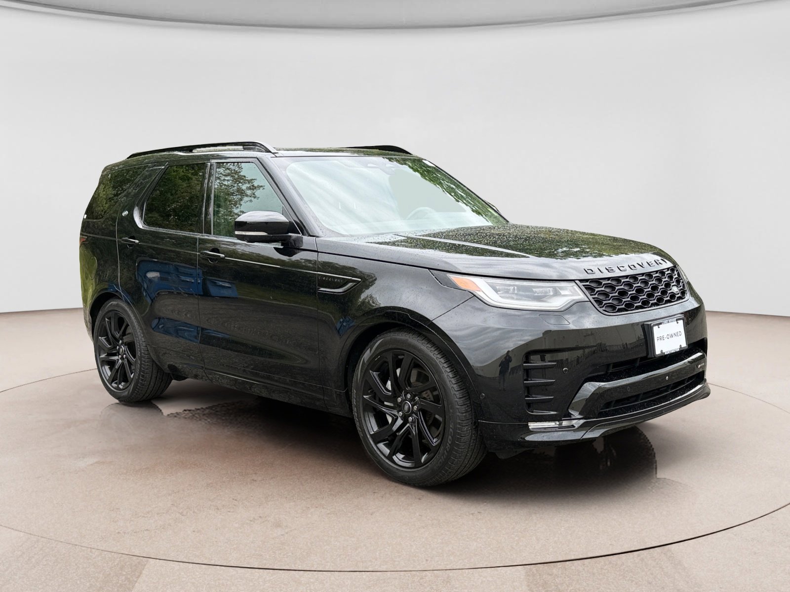 Used 2023 Land Rover Discovery S R-Dynamic AWD/4WD image 7