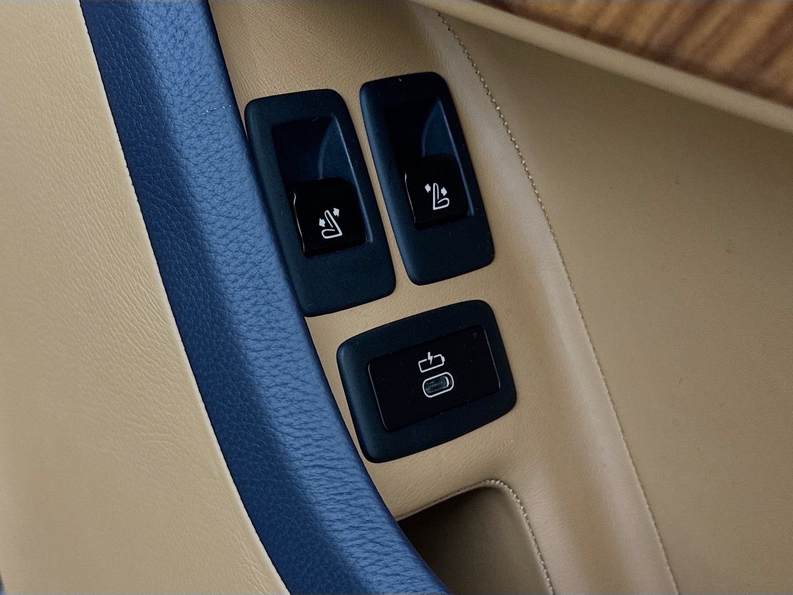 Used 2019 Rolls-Royce Cullinan AWD/4WD image 61
