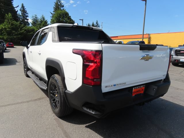 Used 2024 Chevrolet Silverado EV W/T AWD/4WD image 5