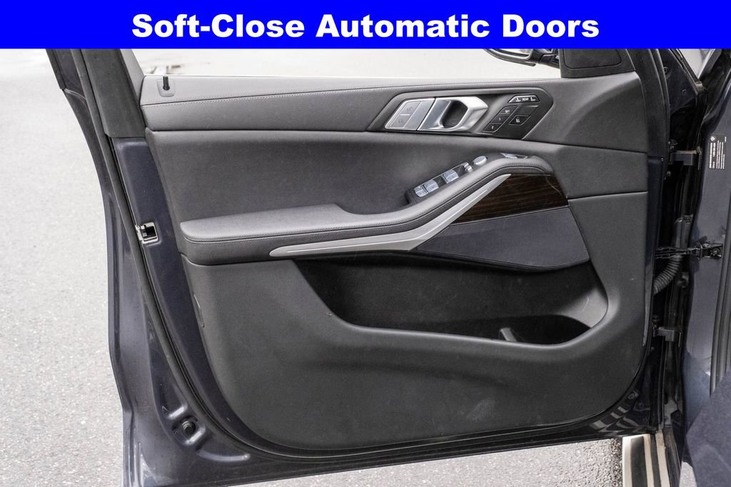 Used 2021 BMW X7 xDrive40i w/ Premium Package 2 image 10